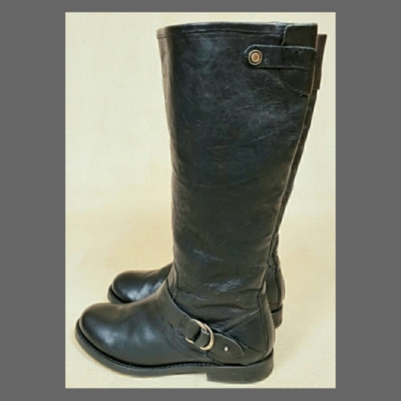 OluKai Shoes - Olukai Nakuhu boots
